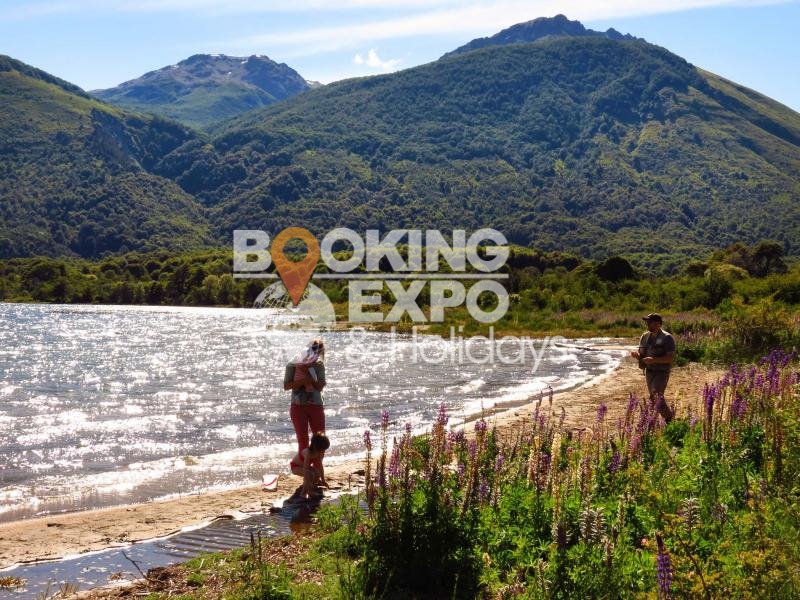 Booking Expo Holidays