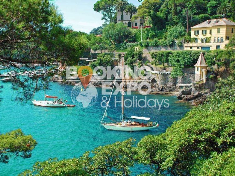 Booking Expo Holidays