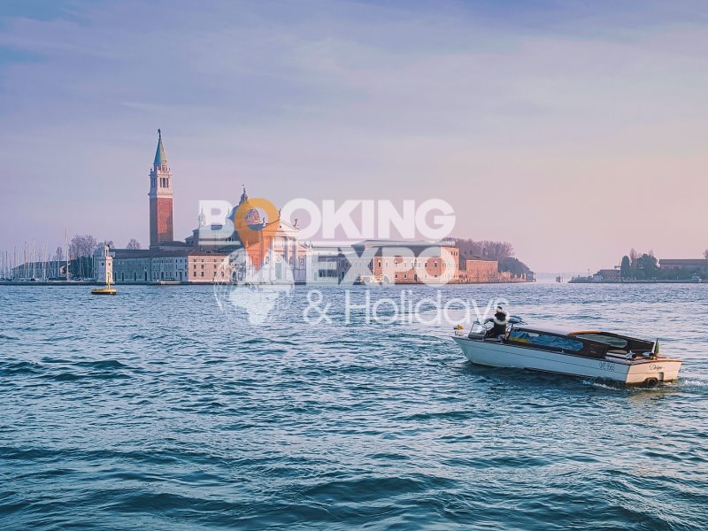 Booking Expo Holidays